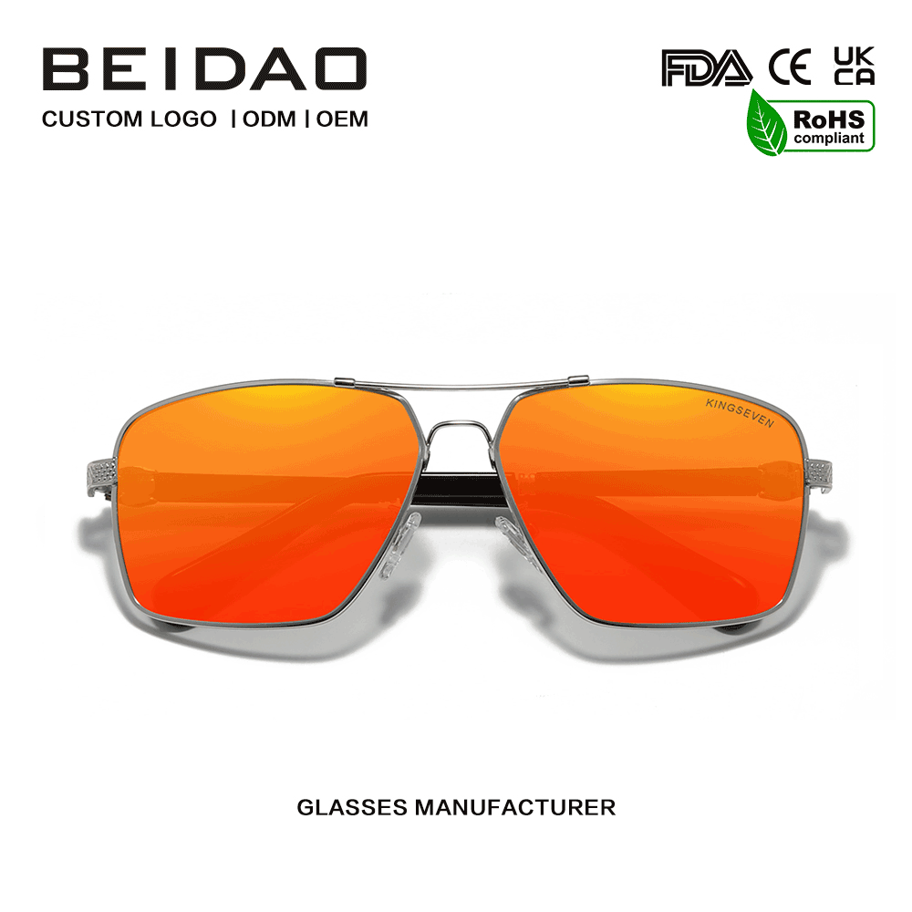 အရည်အသွေးမြင့် Square Red Lens နေကာမျက်မှန်များ ပြင်ပတွင် မောင်းနှင်ခြင်း။