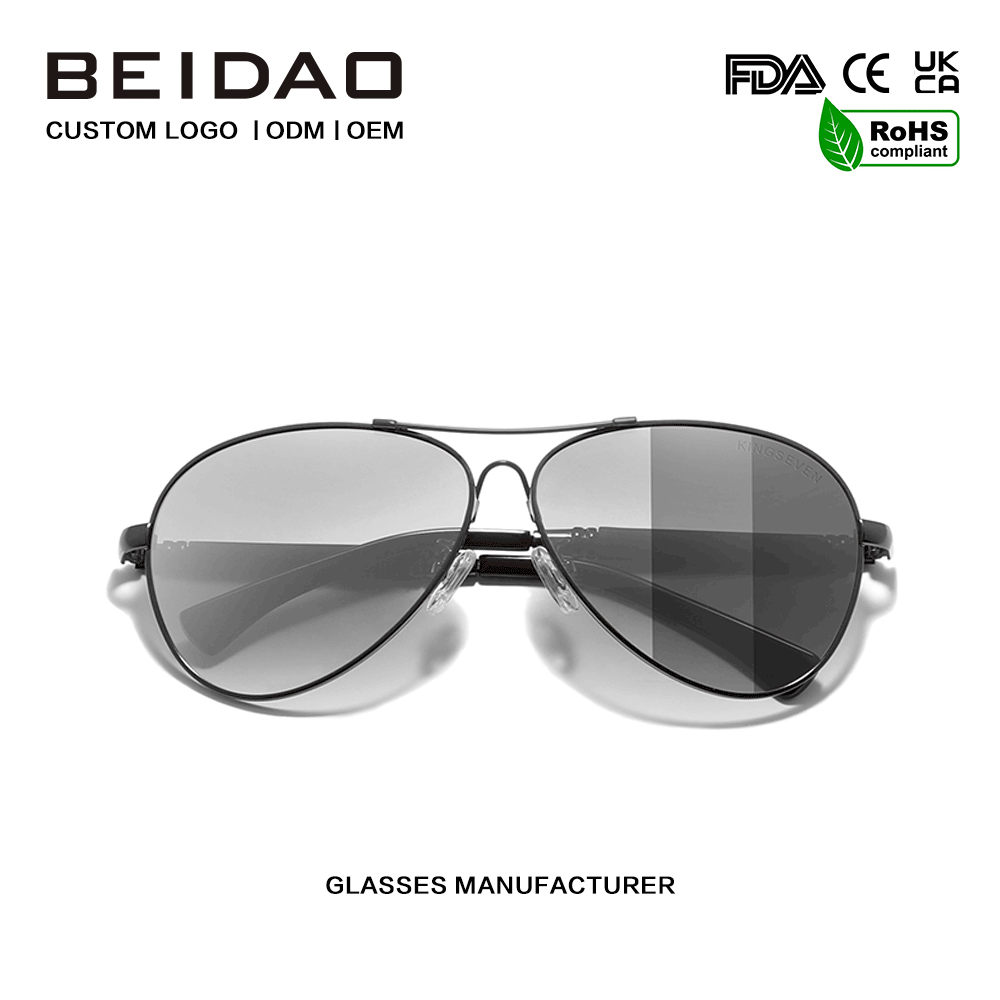 ခေတ်မီ Polarized Photochromic မှန်ဘီလူးများ Alloy Frame မောင်းနှင်နေကာမျက်မှန်များ