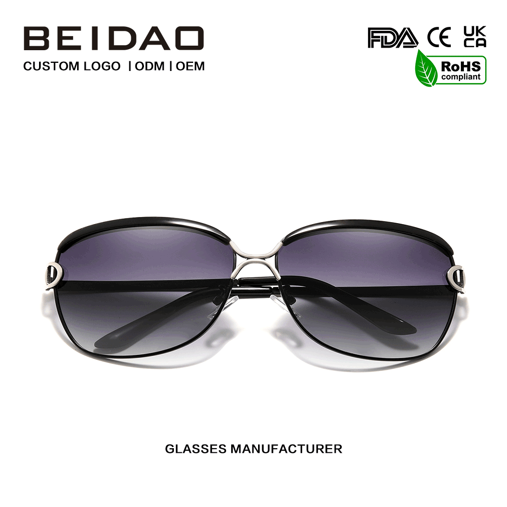 အမျိုးသမီး ဇိမ်ခံ အရွယ်အစား ကြီးမားသော Polarized Square Gradient နေကာမျက်မှန်များ